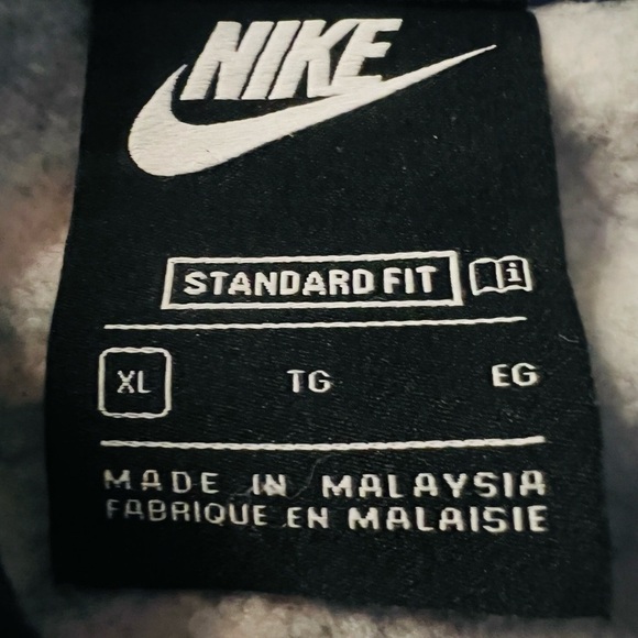 Nike Boys Size XL Blue Abstract Graphic Hoodie with Orange Accents - Picture 3 of 9